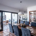 V Villa *