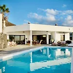 V * Playa Blanca (Lanzarote)